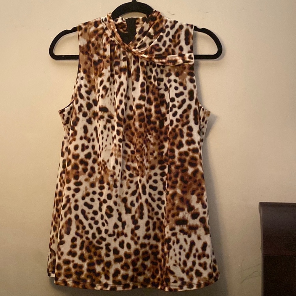 Worthington Sleeveless Blouse